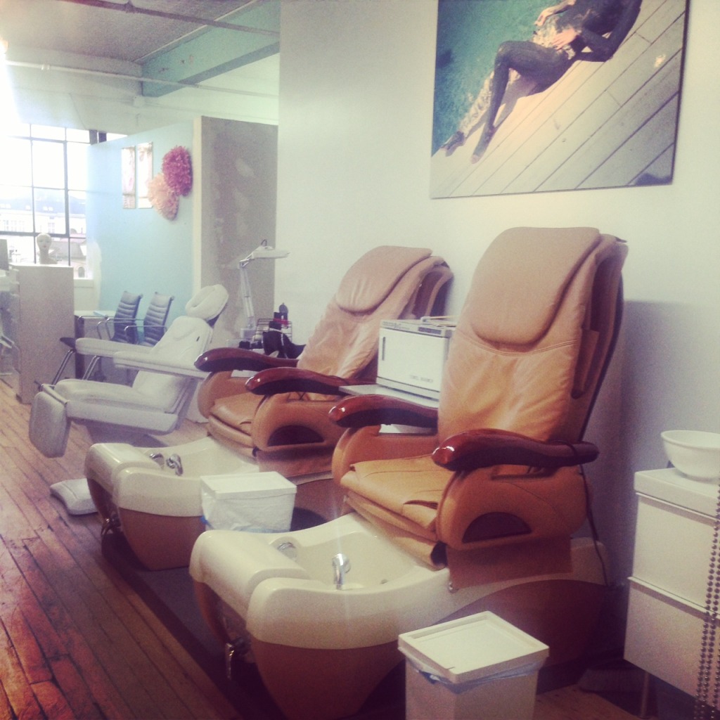 la femme day spa hoboken girl