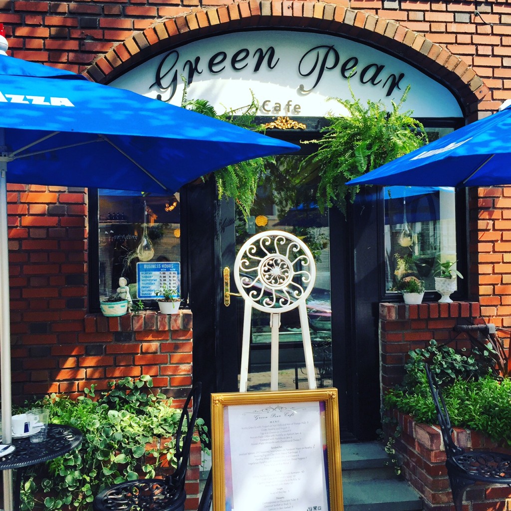 green pear cafe  hoboken girl 
