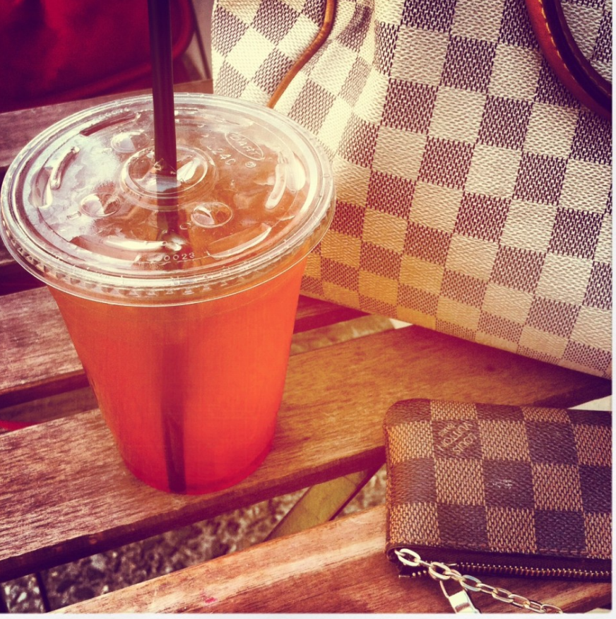 louis-vuitton-hoboken