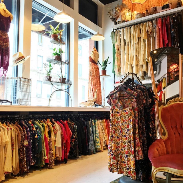 shopping-another-mans-treasure-jersey-city-hoboken-girl