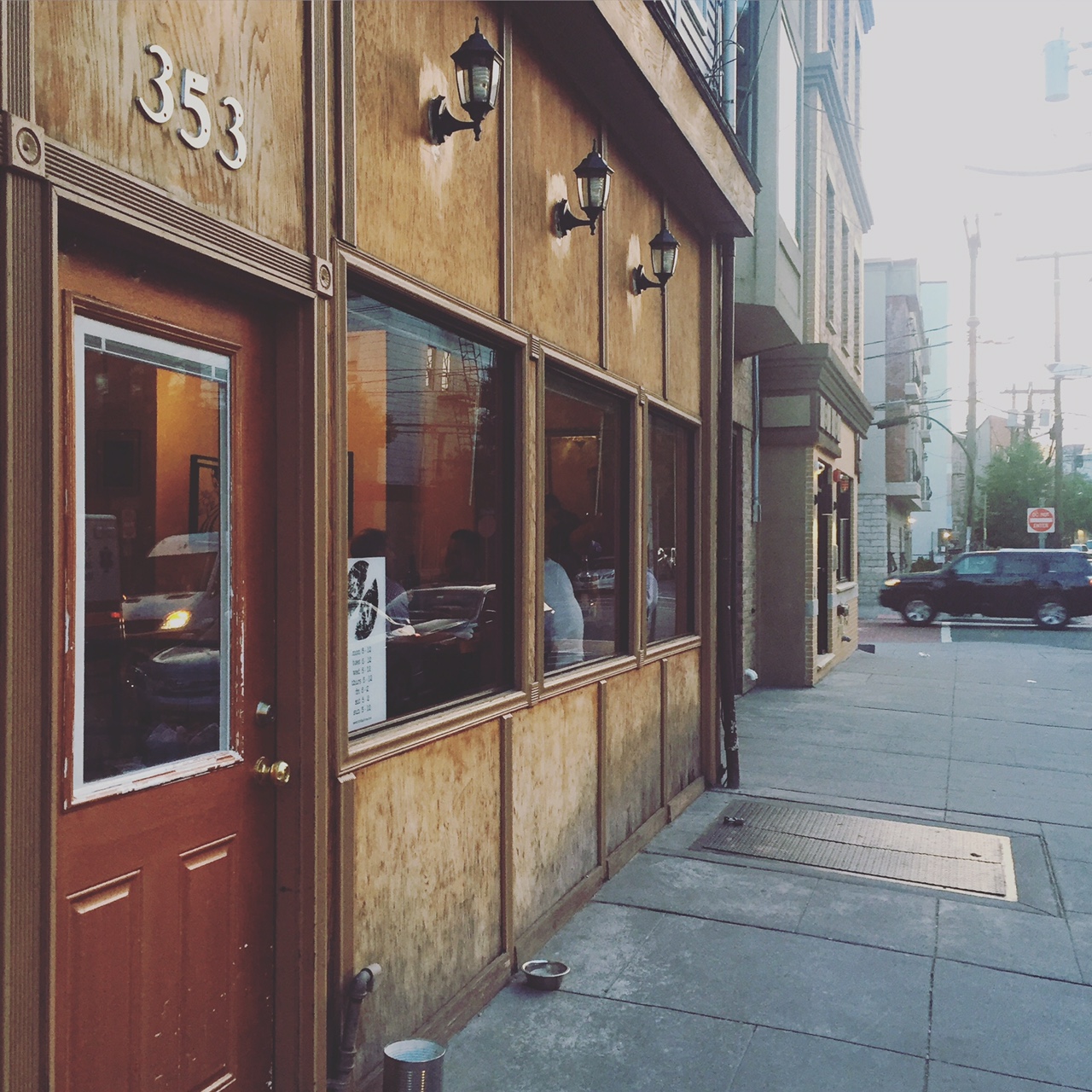 third and vine wine bar