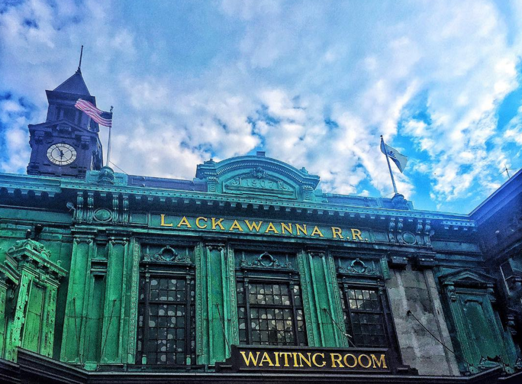 hoboken-news-word-on-washington-street