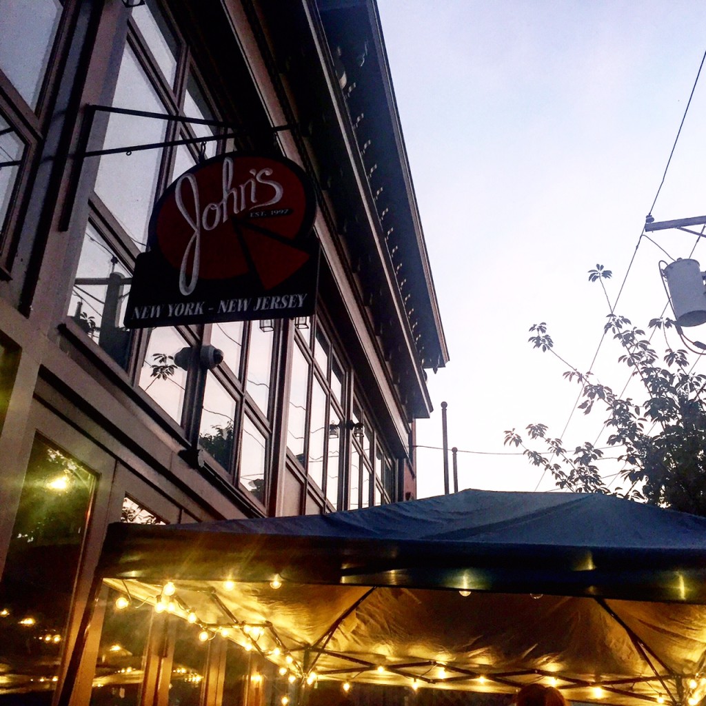 johns-pizzeria-jersey-city