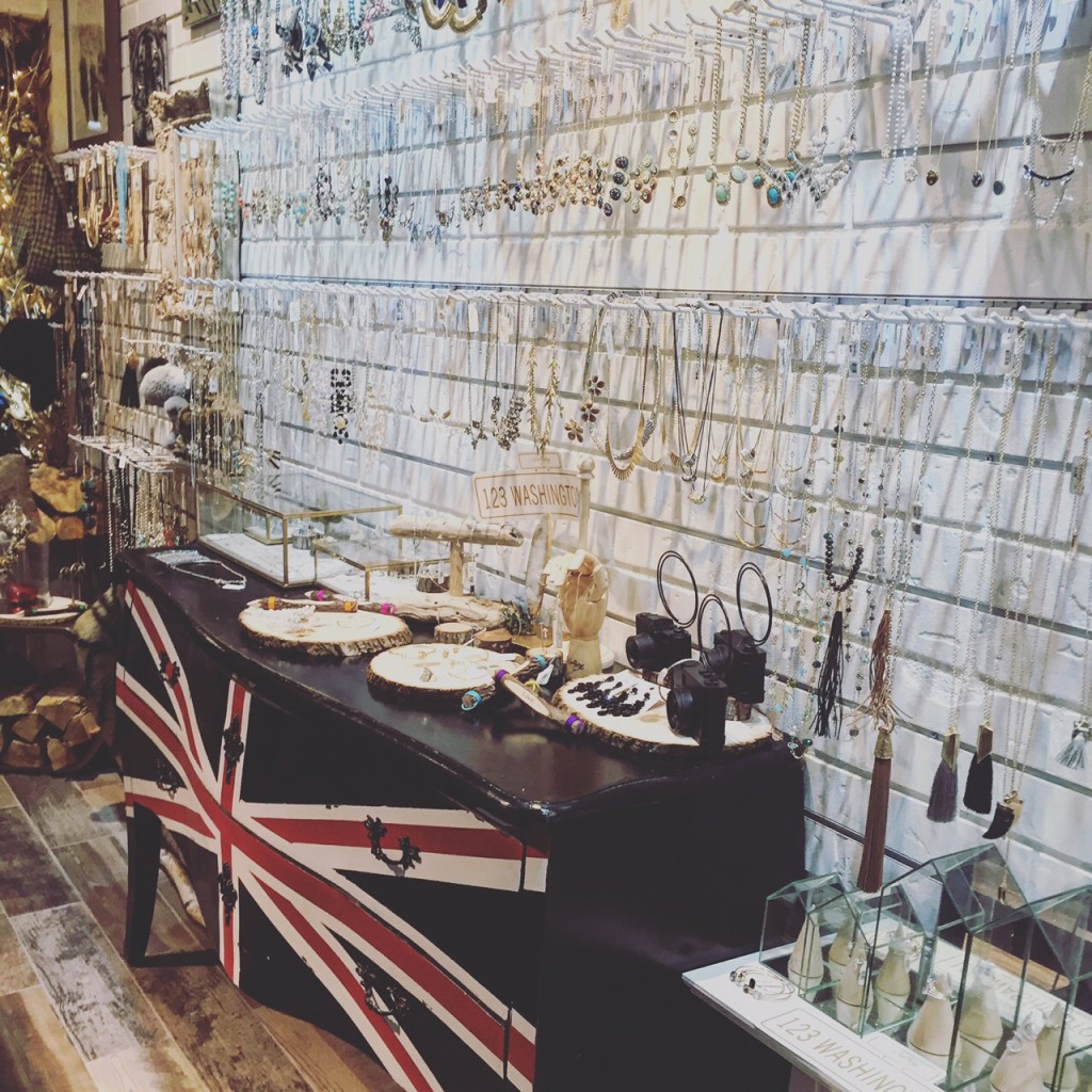 noellery-hoboken-jewelry-accessories