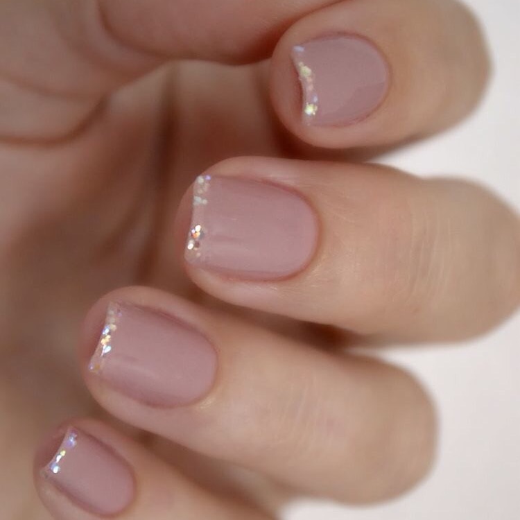 hoboken-girl-hgmanimonday-bridal-nails-gliter-tip