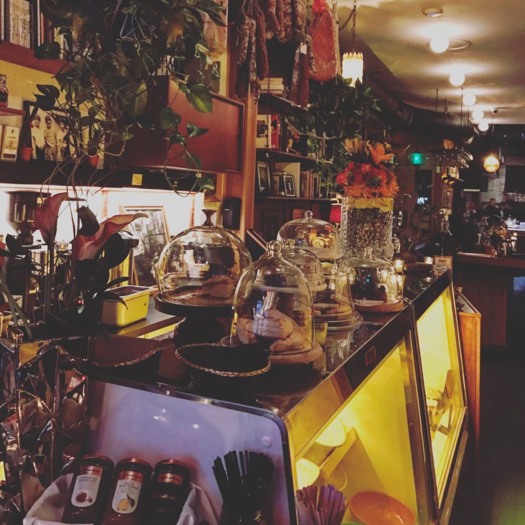 Antique Bar Bakery