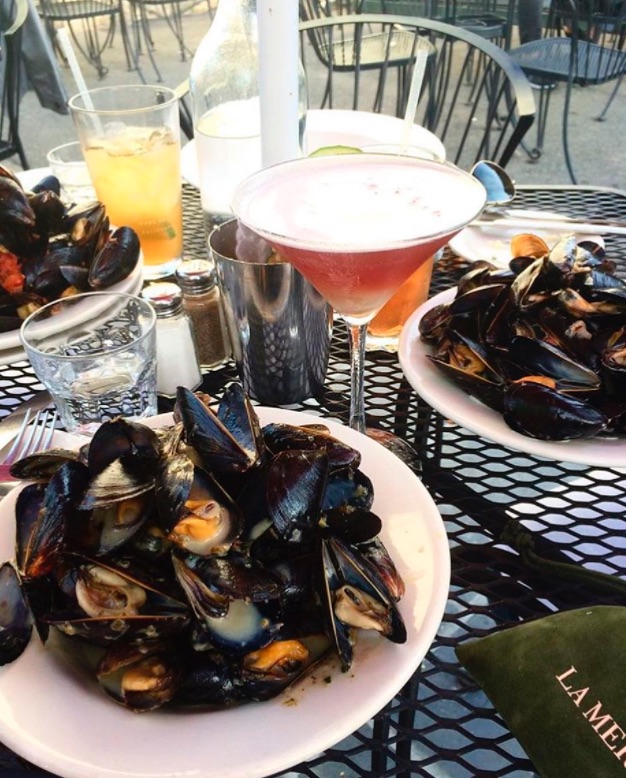 bistro-la-source-hoboken-girl