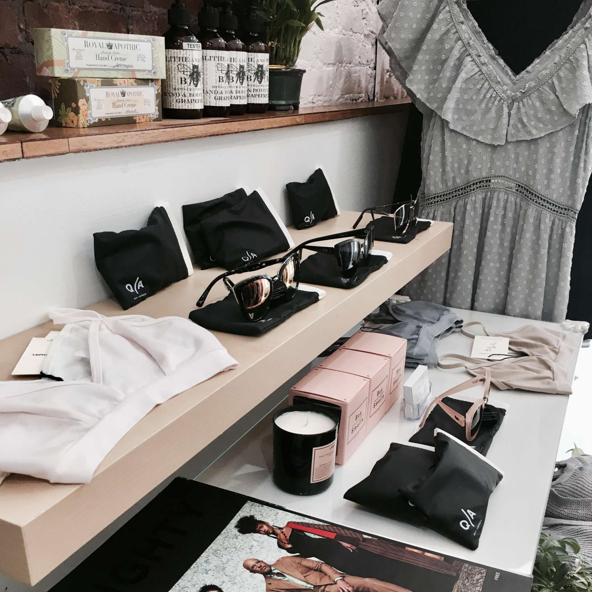 vivi-girl-shop-jersey-city-boutique-inside-sunglasses-candles-shopping-local