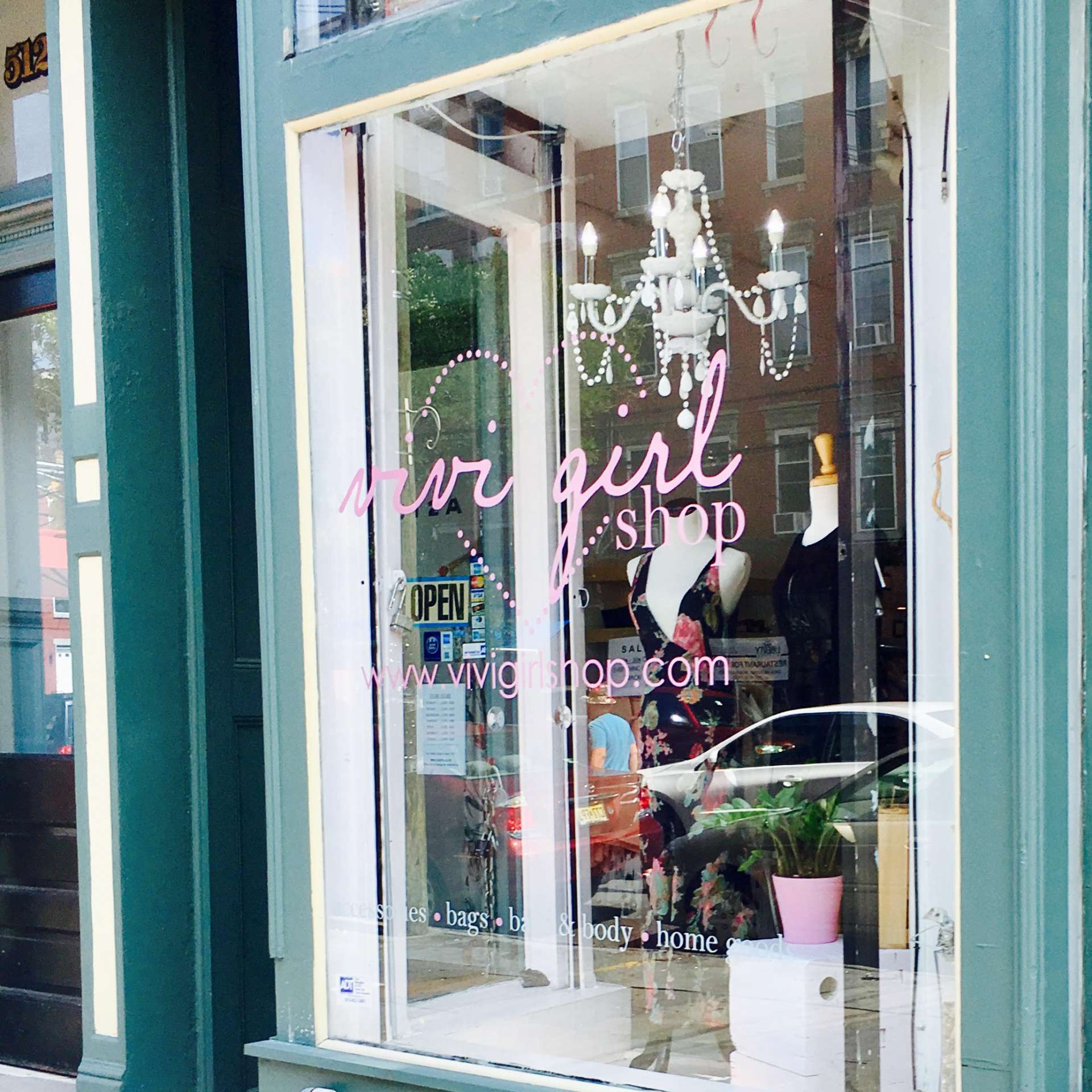 vivi girl shop jersey city