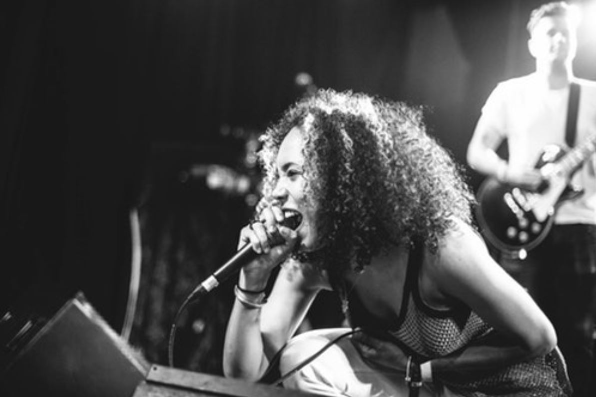 gina-hoboken-girl