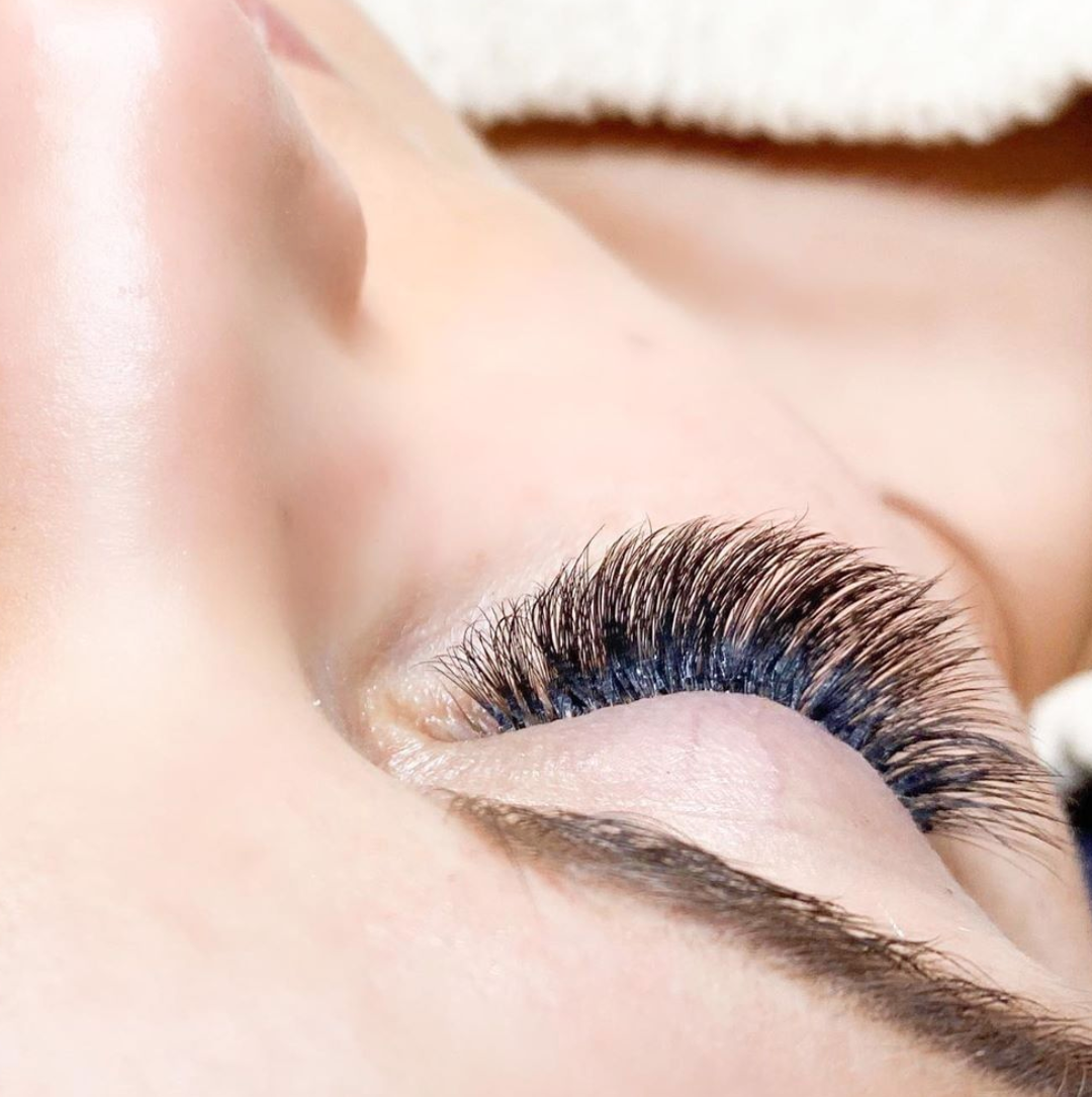 The Best Spots for Eyelash Extensions in Hoboken - Hoboken Girl