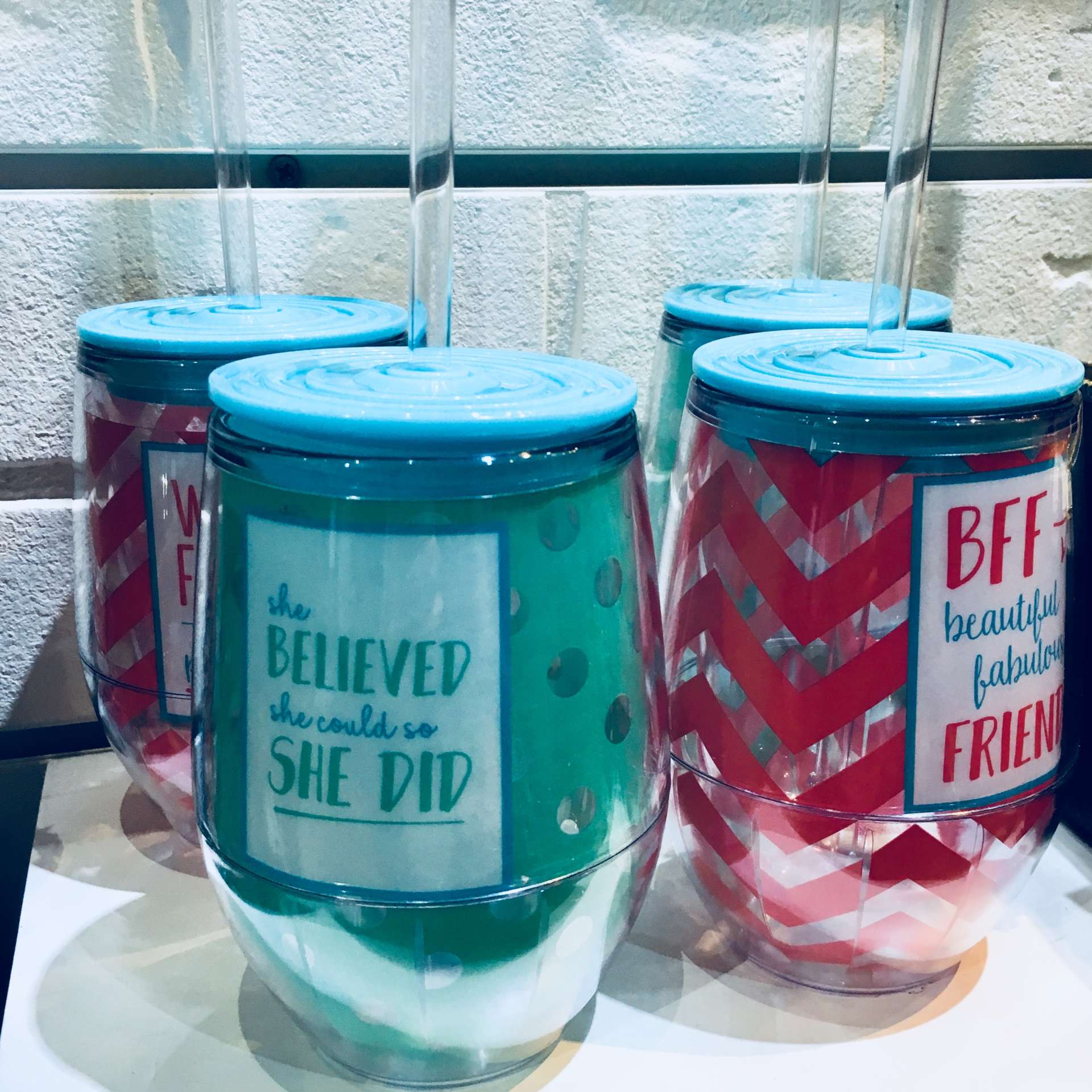 Noellery-Water-Wine-Thermos-Tervis-Genna-Rossi
