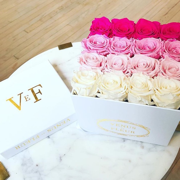 Valentines-Gifts-Venus-Et-Fleur-Roses-Pink-Rows-Instagram