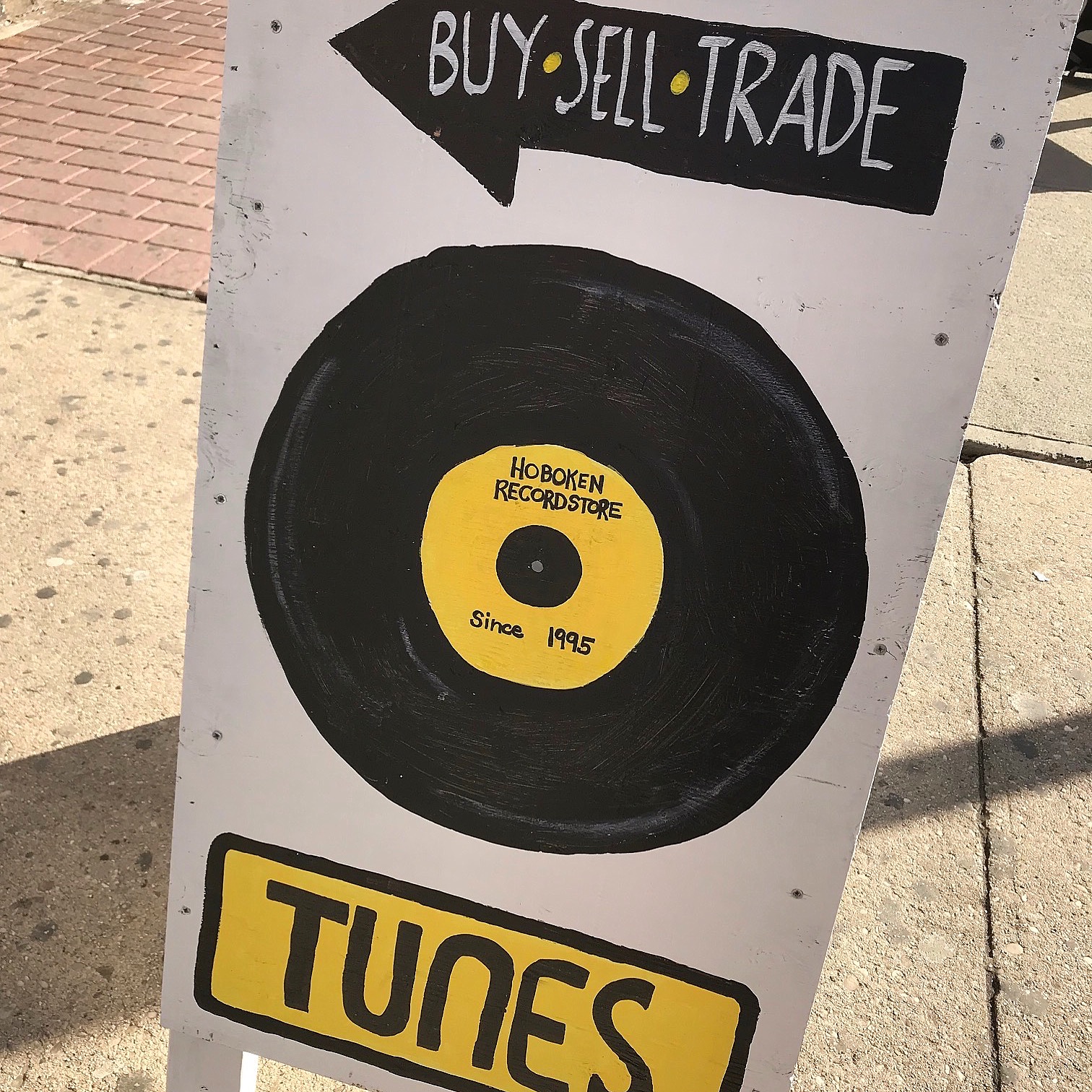 Where to Buy Vinyl Records in Northern New Jersey - Hoboken Girl