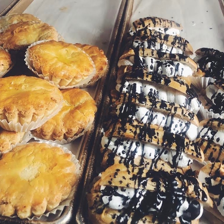 Giorgios pastries