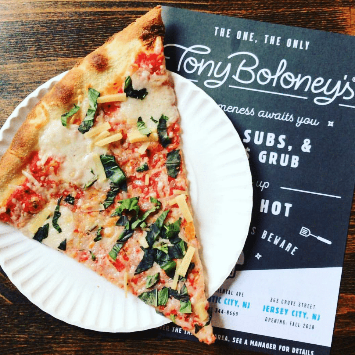 tony boloneys vegan pizza