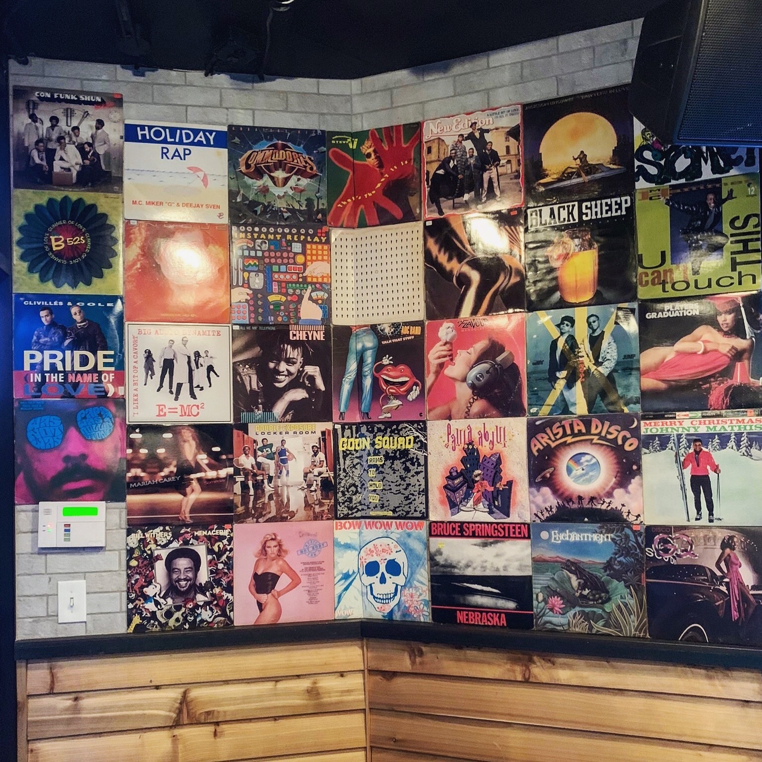 prive wall decoration