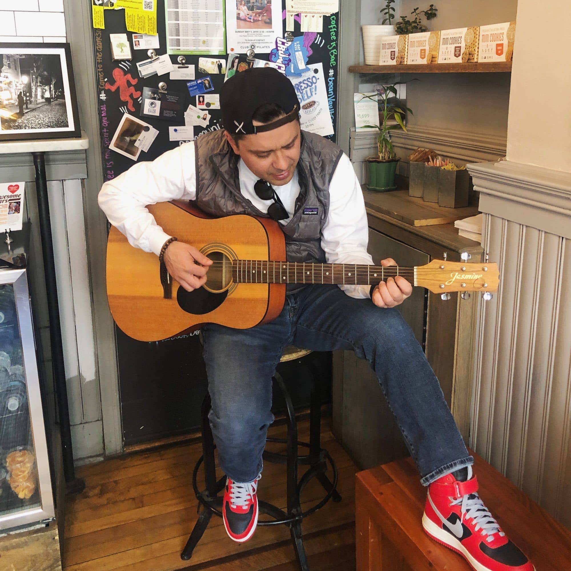bean vault guitar