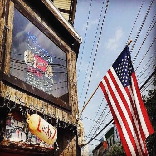 lucky 7 tavern