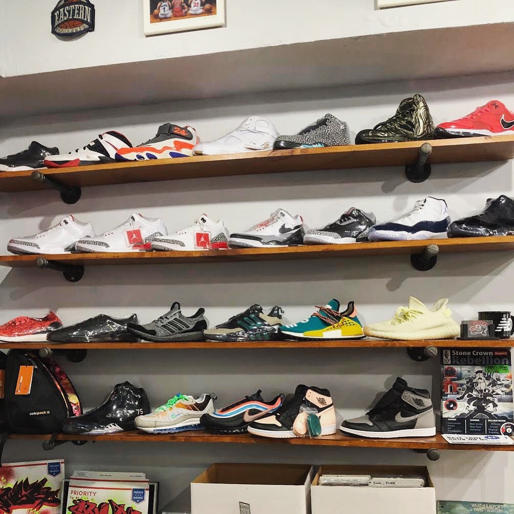zero kids sneakers