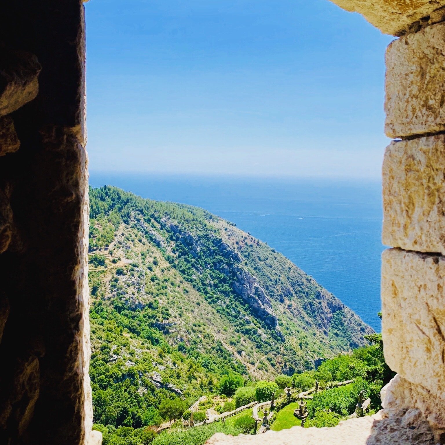 eze france