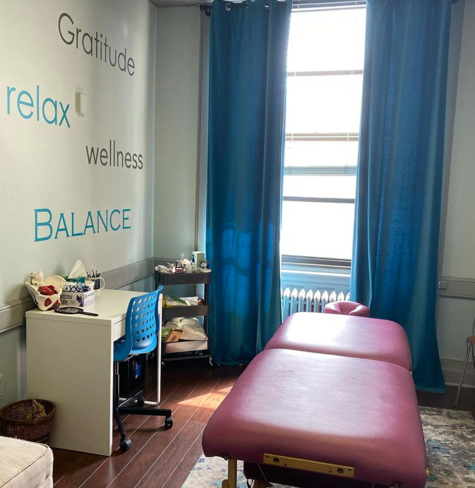 Hudson Family Chiropractic physical Therapy Acupuncture