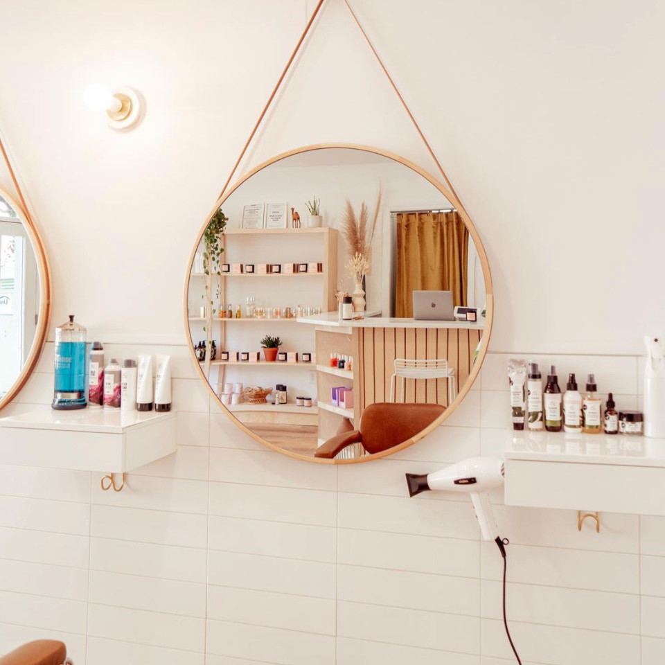 Paloma Salon