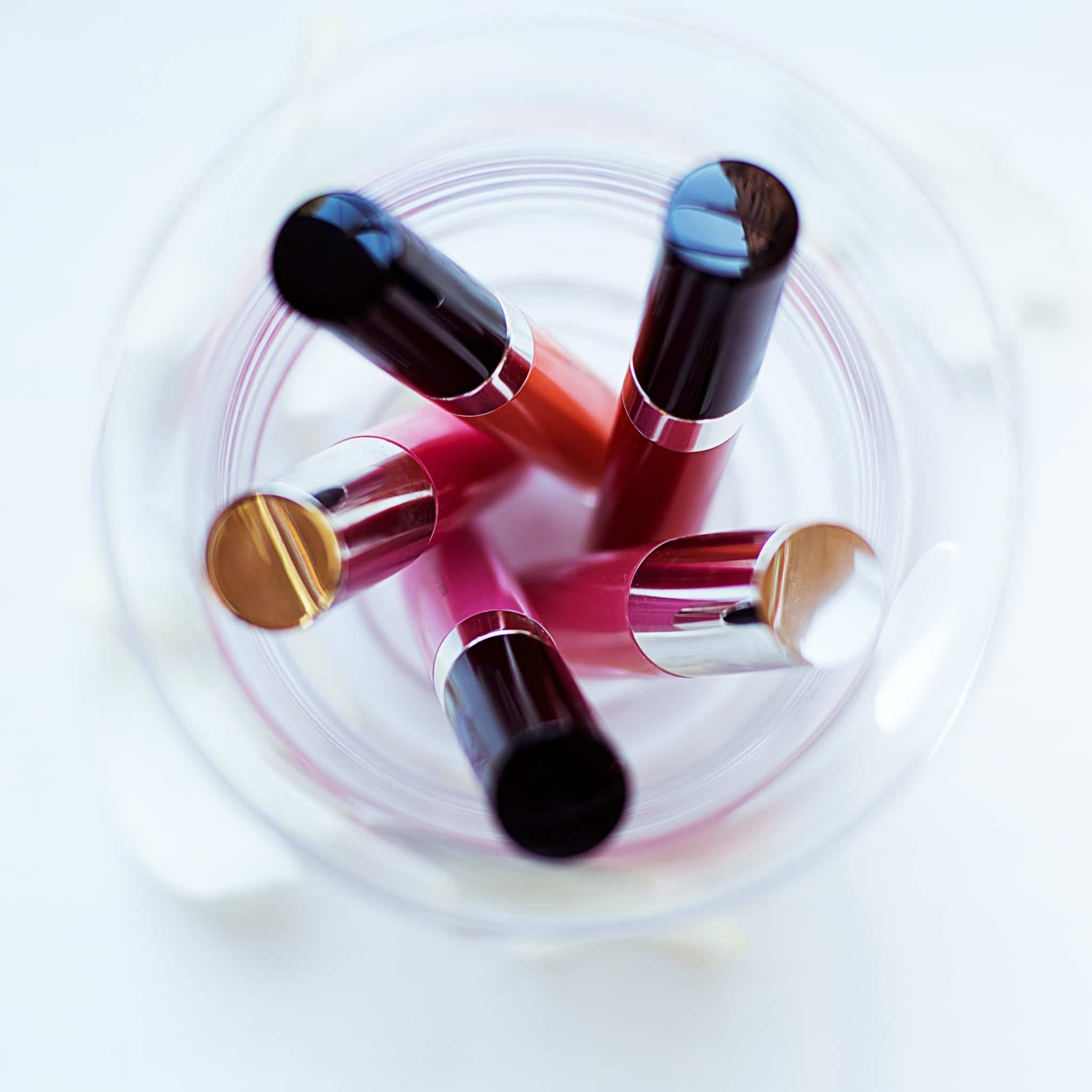 makeup organization