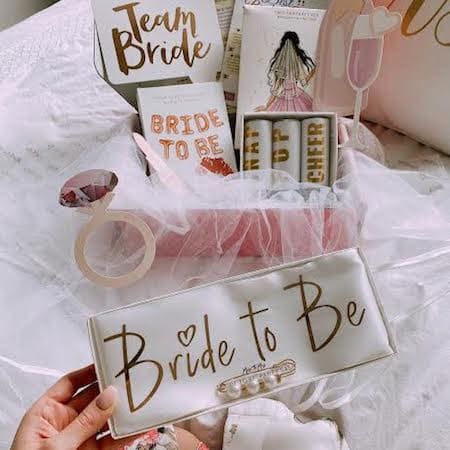 Miss to Mrs Bridal Subscription Box (1)