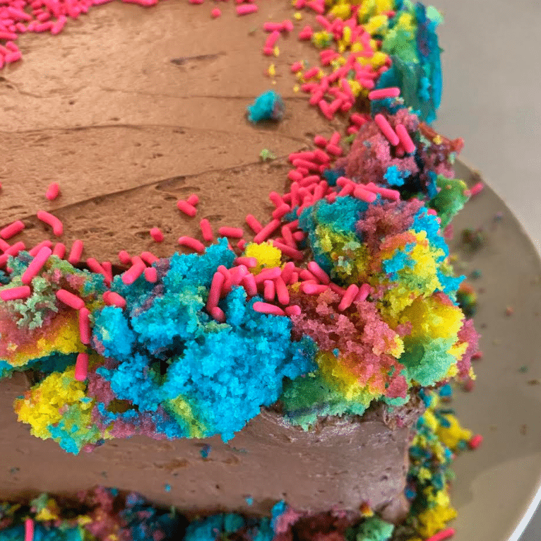 baked by melissa chocolate icing cake