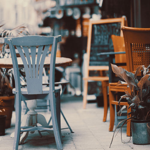 how to stay safe in restaurant