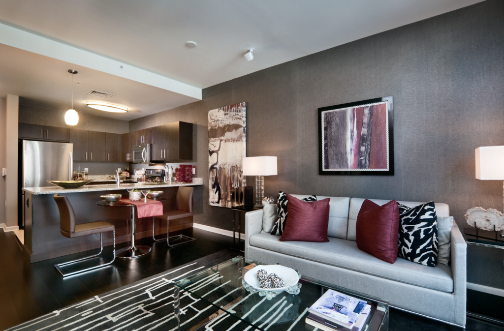 RiverTrace luxury rentals