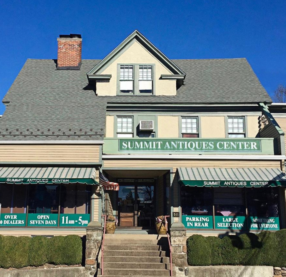 Summit Antiques Center