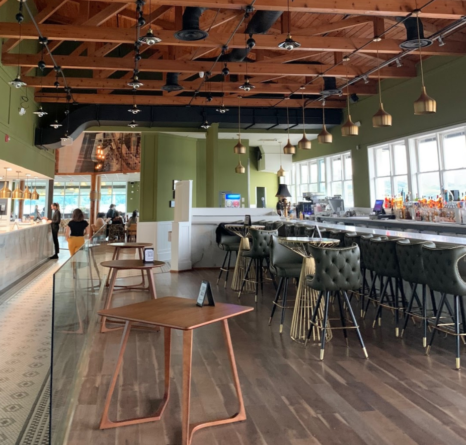 yacht club edgewater