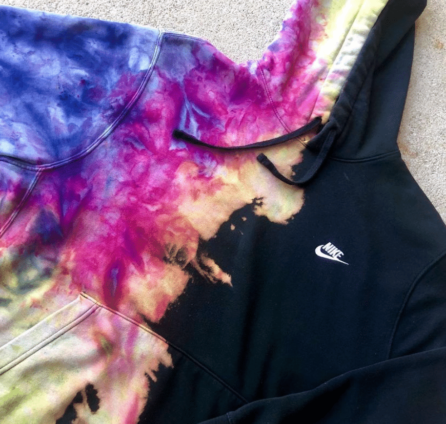 Dye Hard