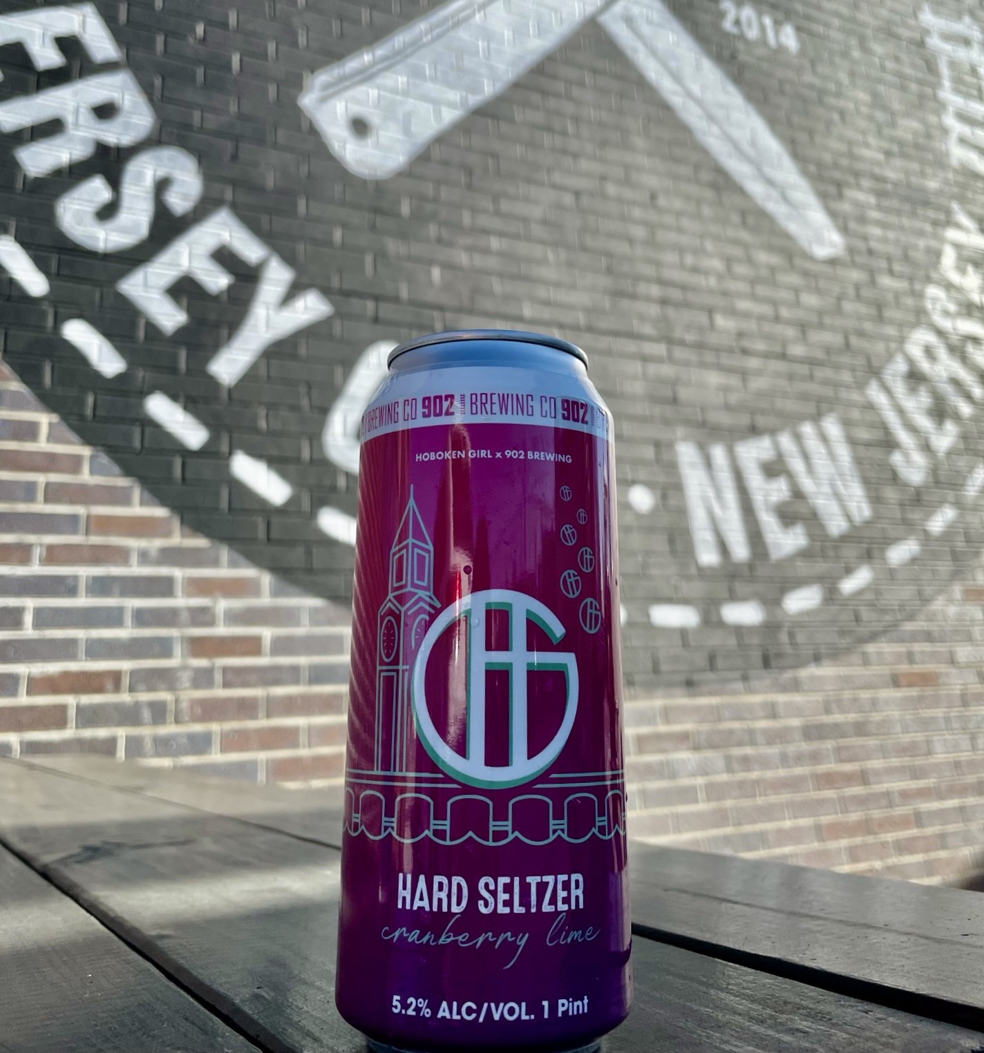 hoboken girl seltzer cranberry lime