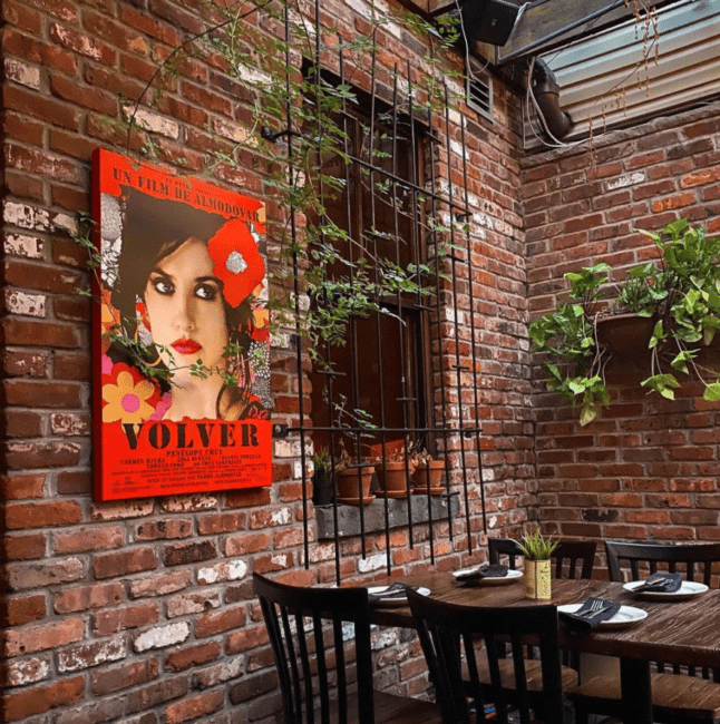 Mompou Tapas
