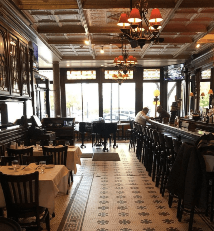 Dino + Harry's Steakhouse