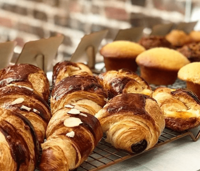 croissant hoboken tosti cafe