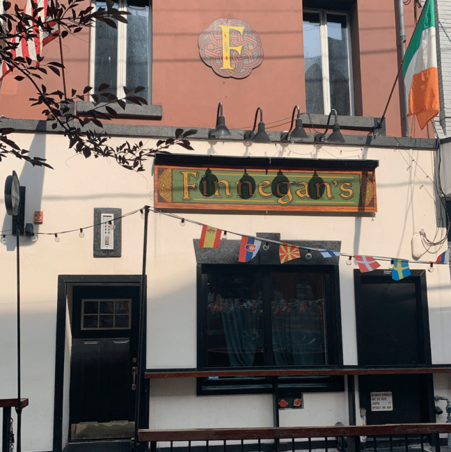 Finnegan’s Pub