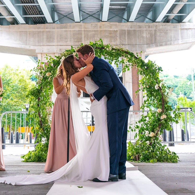 zoe kyle wedding hoboken viaduct