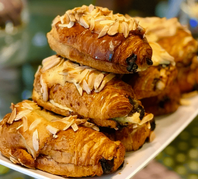 almond croissant latelier du chocolat