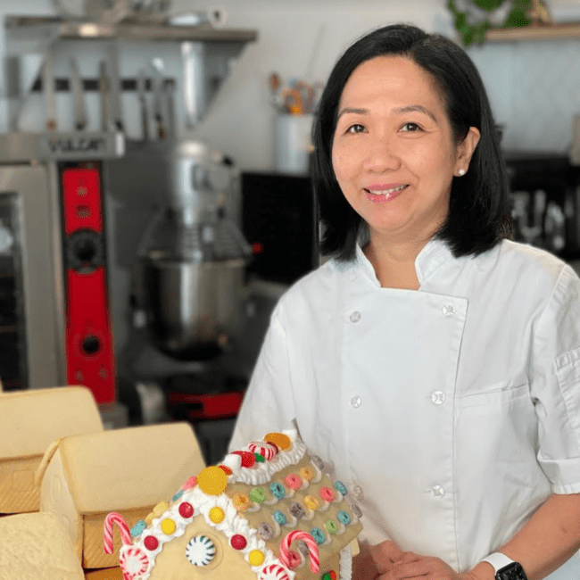 tina baking mama