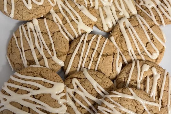 hoboken residents baking-cookies inspired by usa states