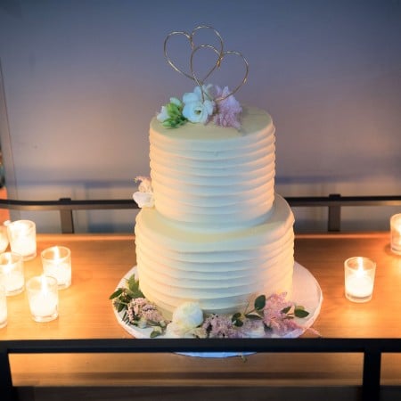 courtney matt wedding cake