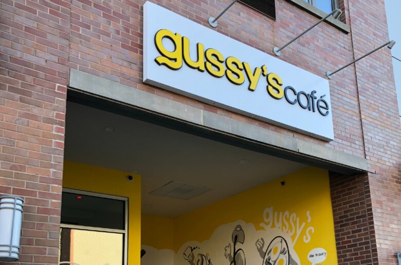 gussys cafe brunch jersey city