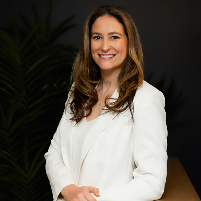 Dr. Jennifer Politis
