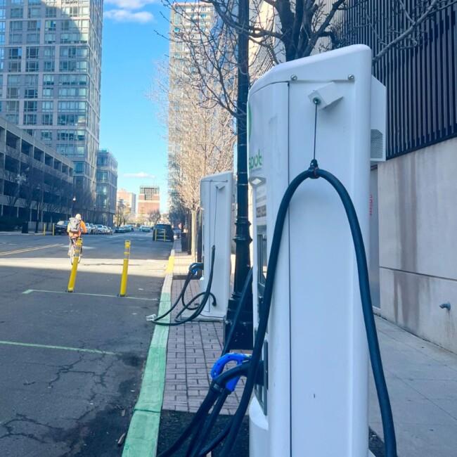 electric vehicles new jersey experience station