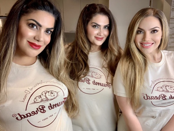 Thumb Bread sisters
