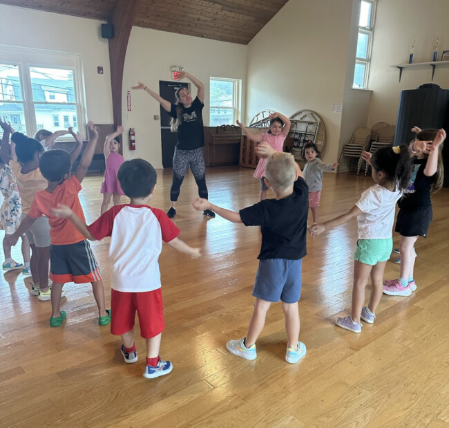 kinderdanceactivity